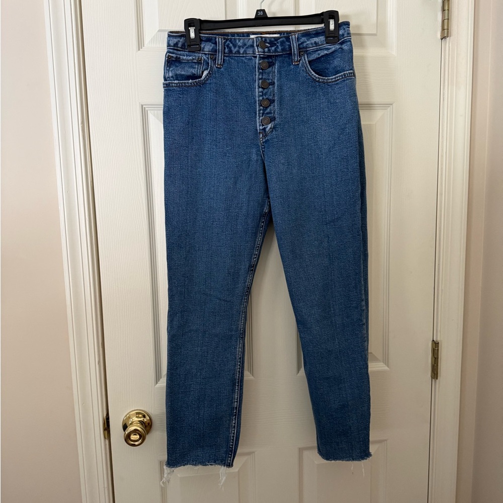 EUC Abercrombie & Fitch Blue High-Rise Jeans in Curvelove Style